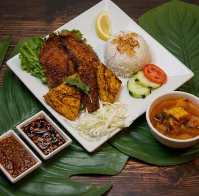 Grilled Tilapia Fillet Combo
