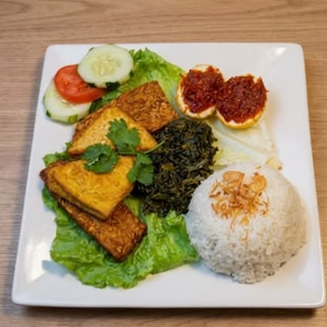 Smashed Soybean Patty and Tofu.